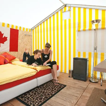 Camping Balmers Tent Village Matten bei Interlaken